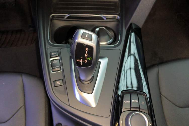 Used BMW 3 Series 2017 320Li Fashion Model
