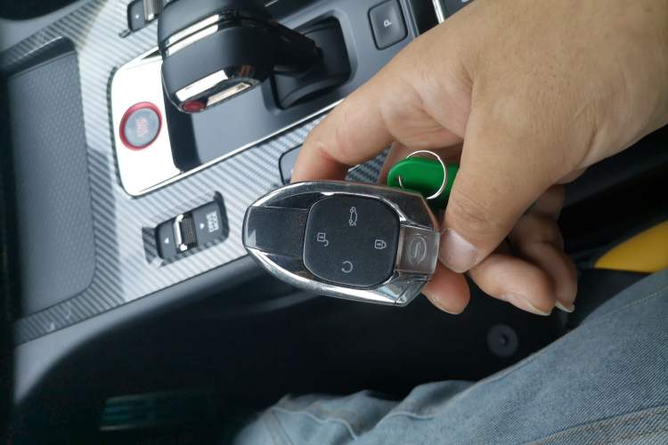 Used GAC Trumpchi EMPOW 2023 270T DCT J15 Version
