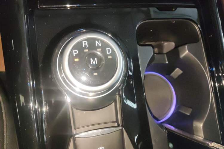 Used Ford Explorer 2020 EcoBoost 285 4x4 Titanium Edition 7-Seater
