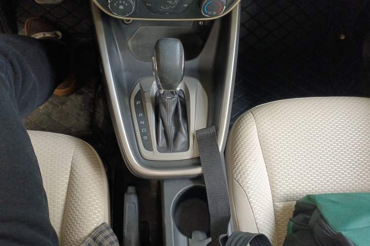 Used Ford Escort 2015 1.5L Automatic Comfort Model
