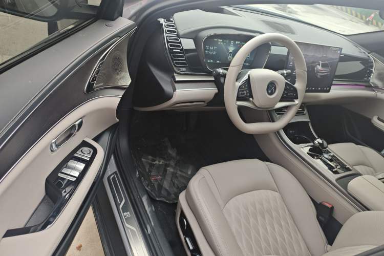 Used BYD Han 2025 EV with 701 km of Laser Radar-Enabled Intelligent Driving
