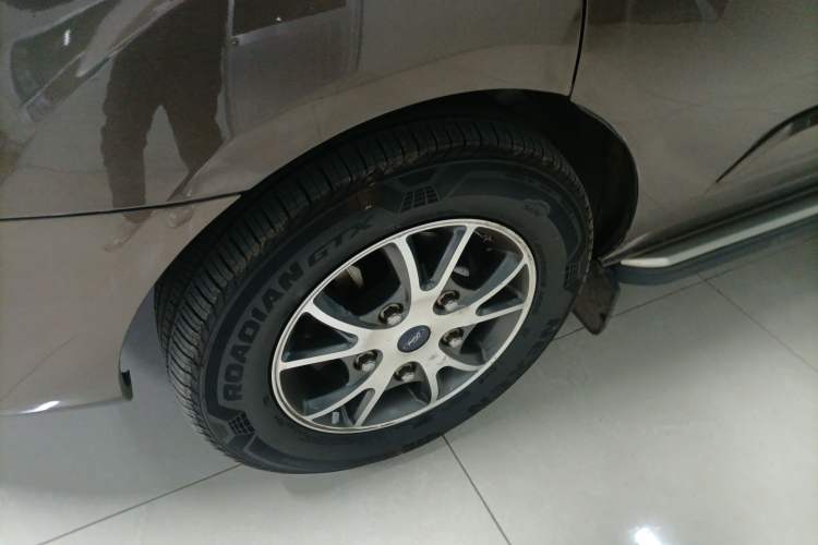 Used Ford Tourneo Custom 2017 2.0T Automatic Elite Version
