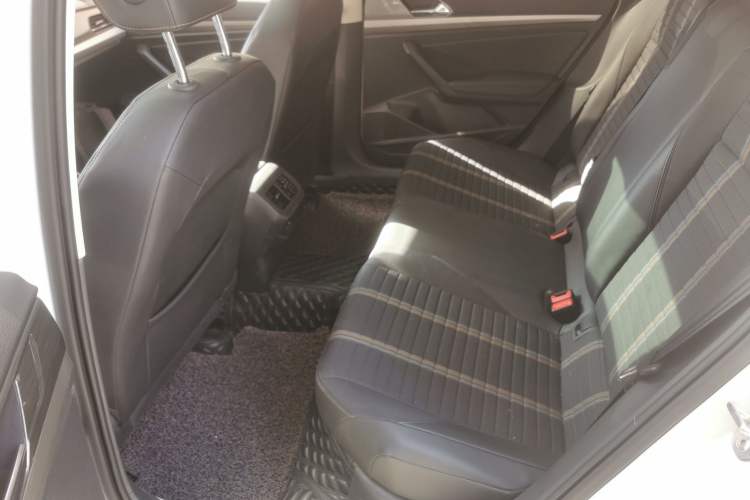 Used Volkswagen Lavida 2022 1.5L Automatic Vision Edition
