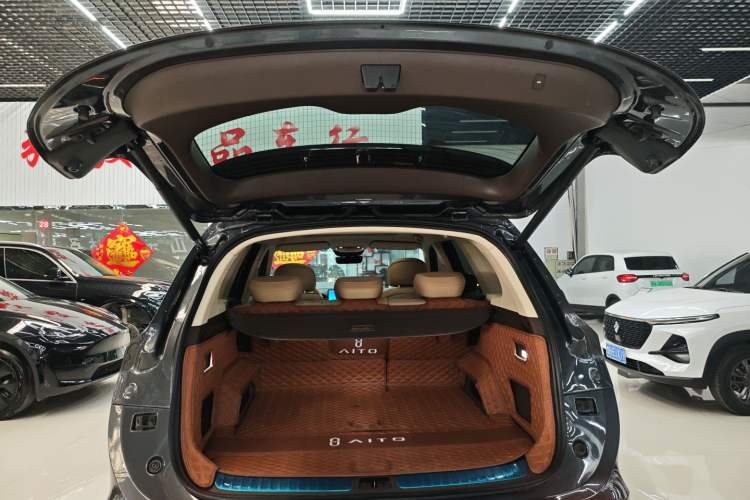 Used Hima AITO M7 2024 1.5T Intelligent Driving 4WD Max Edition 5 Seats
