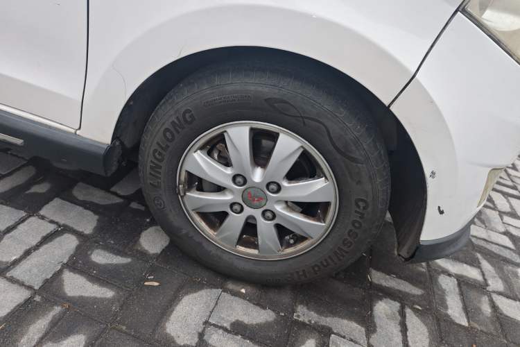 Used Wuling Hongguang 2014 1.5L S Automatic Comfort Edition
