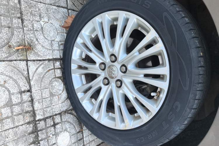 Used Buick GT 2015 15N Automatic Elite Version