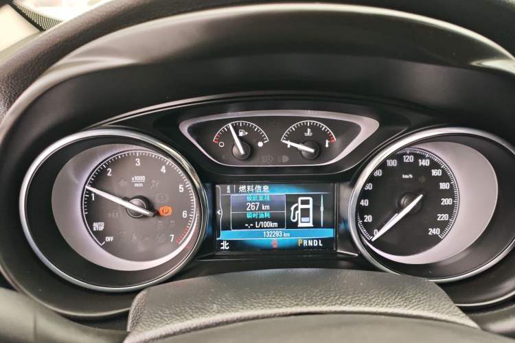 Used Buick Envision 2018 20T Two-Wheel Drive Luxury Model
