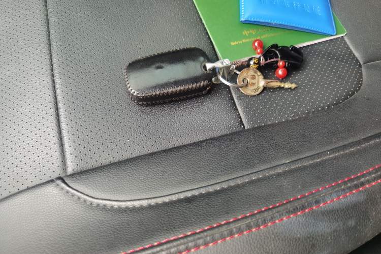 Used Changan CS75 2017 Shangkui Edition 1.5T Manual Fengxiang Model
