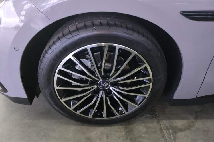 Used BYD Han 2025 DM-i 125KM LiDAR-Powered Intelligent Driving Model
