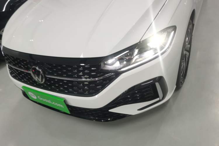 Used Volkswagen Lavida 2024 300TSI DSG Starry Sky Deluxe Edition
