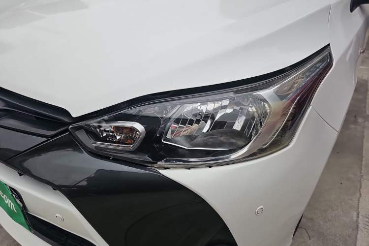 Used Toyota YARiS L 2016 Revised 1.5E CVT Charming Edition
