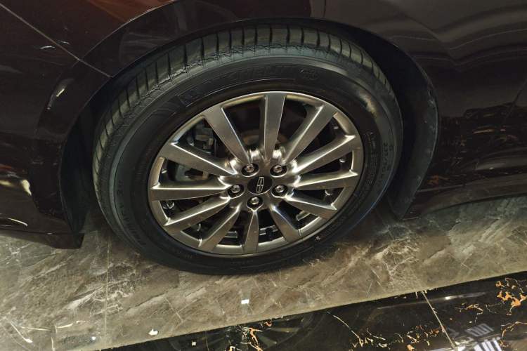 Used Lincoln MKZ 2020 2.0T Deluxe Edition
