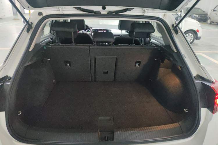 Used Volkswagen T-ROC 2021 Revised Version 280TSI DSG Two-Wheel Drive Elite Connect Edition
