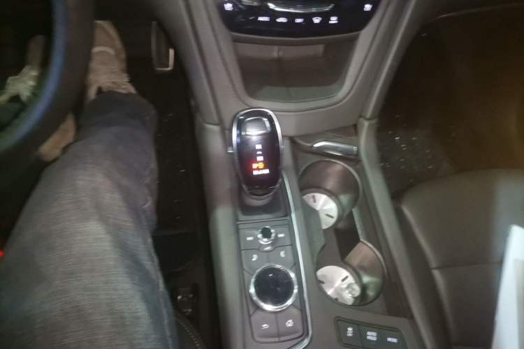 Used Cadillac XT5 2022 2.0T Four-Wheel Drive Premium Edition
