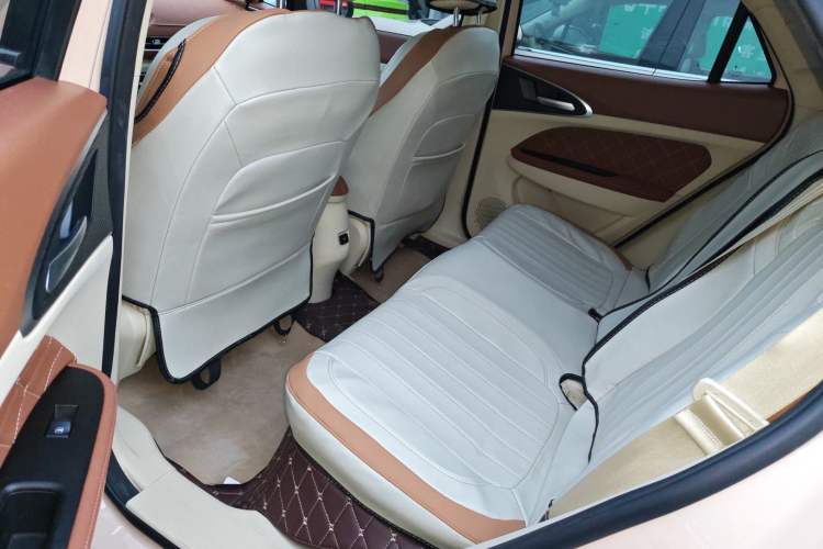 Used ORA Good Cat 2021 400km Standard Range Athena Edition Lithium Iron Phosphate