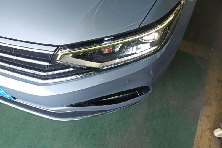 Used Volkswagen Magotan 2020 330TSI DSG Leading Model
