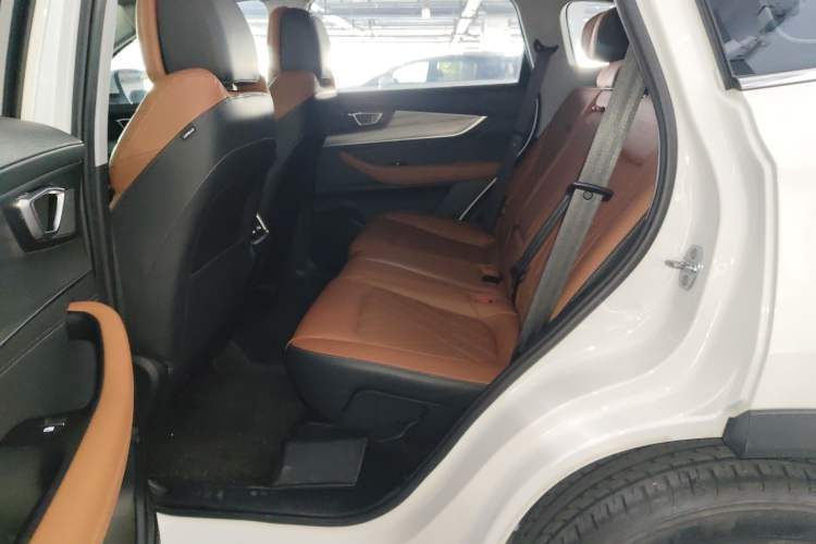 Used Chery Tiggo 8 PLUS 2022 290TGDI DCT Luxury Edition+
