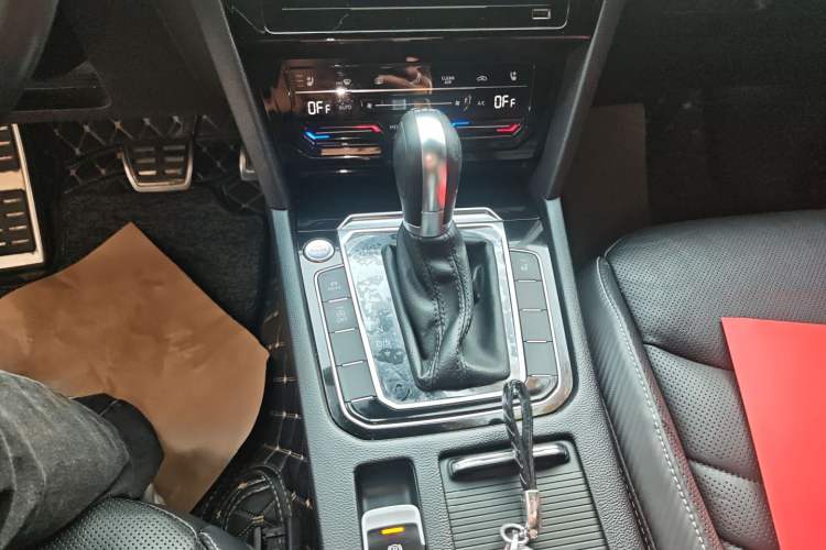 Used Volkswagen FAW-Volkswagen CC 2020 330TSI Glamour Edition China VI Standard
