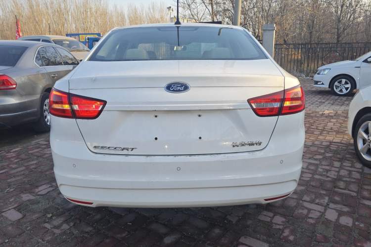 Used Ford Escort 2017 Revised Version 1.5L Manual Comfort Edition
