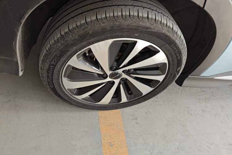 Used BYD Song PLUS New Energy 2024 Honor Edition EV 520km Luxury Model
