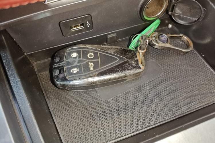 Used Changan CS75 PLUS 2022 1.5T Automatic Prestige Model
