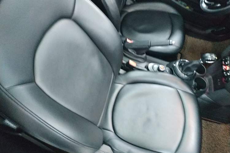 Used MINI MINI 2014 1.5T COOPER Fun
