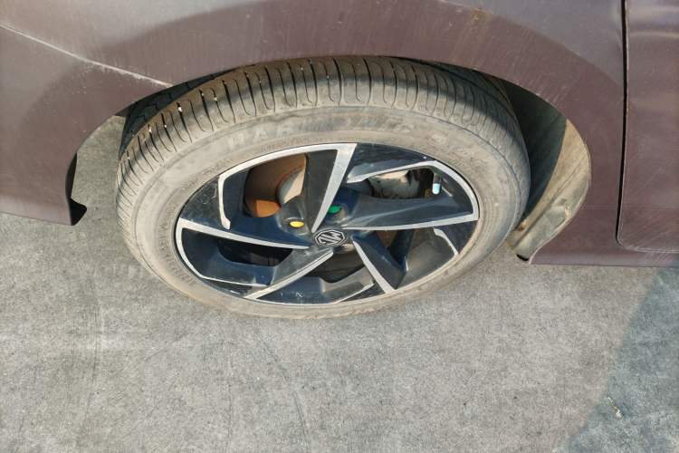 Used MG 5 2021 300TGI DCT Elegant Luxury Edition
