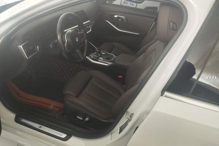 Used BMW 3 Series 2021 Facelifted 320Li M Sport Package
