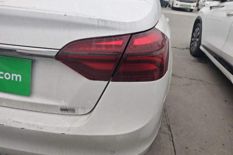 Used Geely Auto Emgrand 2019 Leading Edition 1.5L CVT Upward Asian Games Edition China VI
