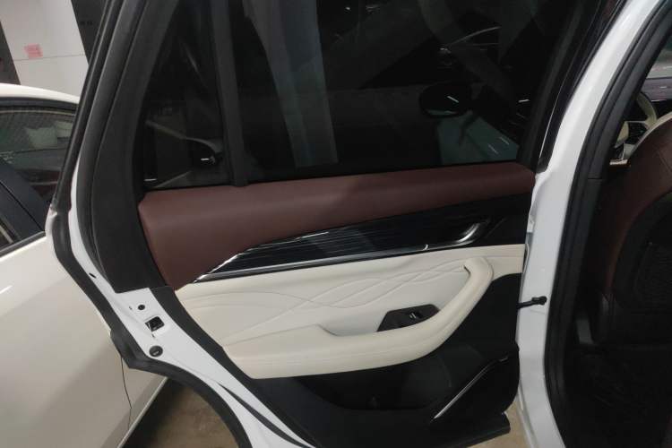 Used Geely Auto Monjaro L 2021 2.0TD DCT EVO Two-Wheel Drive Smart Luxury Version
