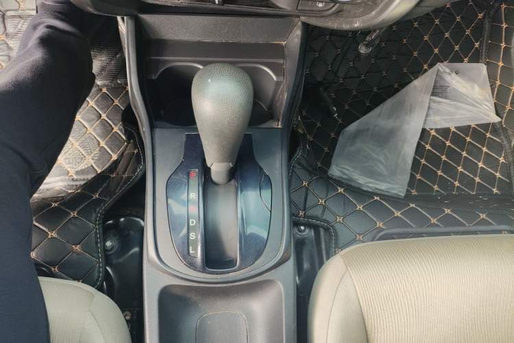 Used Honda City 2015 1.5L CVT Comfort Version