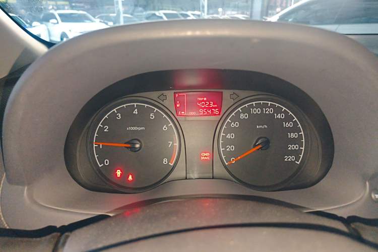 Used Hyundai Verna 2014 1.4L Manual Smart GLS Trim
