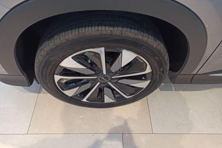 Used BYD Song PLUS New Energy 2025 EV Intelligent Driving Version 520km Premium Model
