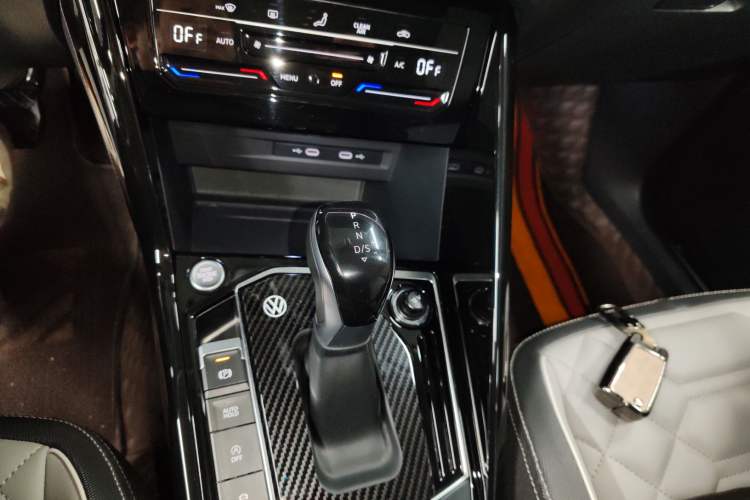 Used Volkswagen Tayron 2024 330TSI Two-Wheel Drive Luxury Plus Advanced Version
