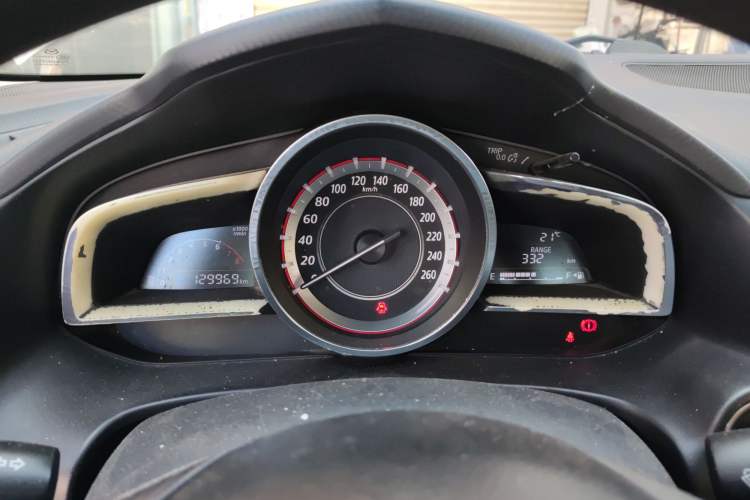 Used Mazda Mazda 3 Axela 2016 Sedan 1.5L Manual Comfort Model
