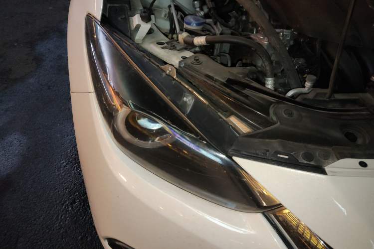 Used Mazda Mazda 3 Axela 2019 Cloud-Controlled Sedan 1.5L Automatic Luxury Model China VI Standard