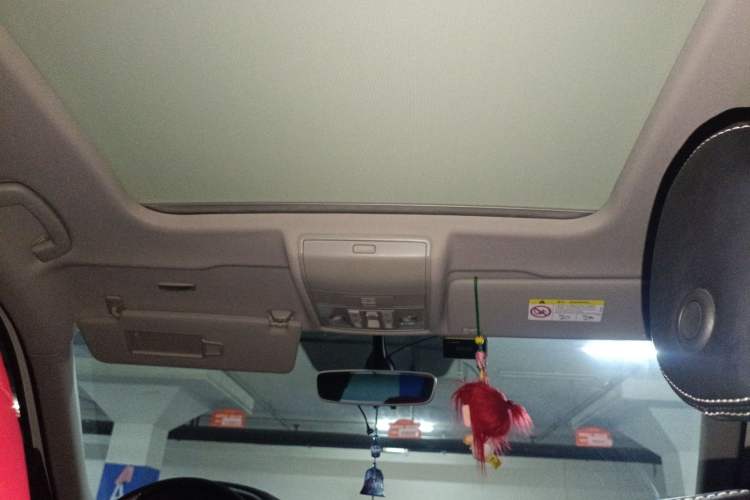 Used Skoda Kodiaq 2019 Facelifted TSI330 5-Seater Two-Wheel-Drive Luxury Enjoyment Edition China VI Standard