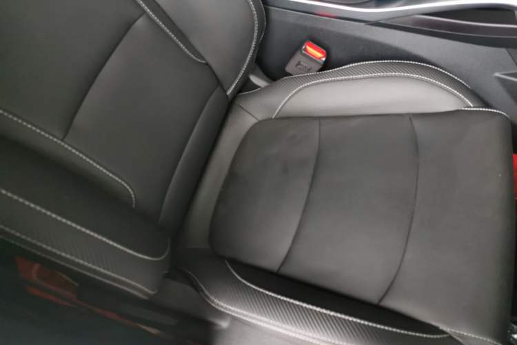 Used Farizon FX 2021 1.8T Smart Connect 5-Seater