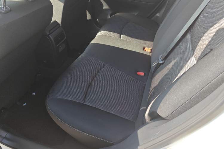 Used Nissan Tiida 2021 1.6L CVT Cool Edition
