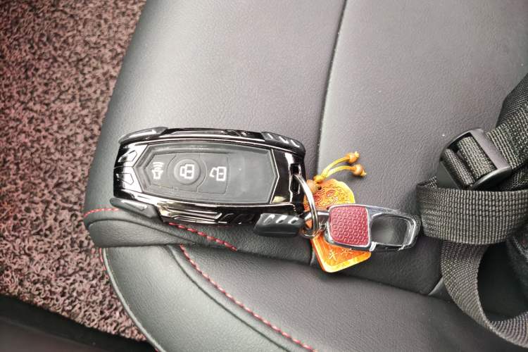 Used Haval H6 2015 Sport Edition 1.5T Automatic Two-Wheel Drive Luxury Model