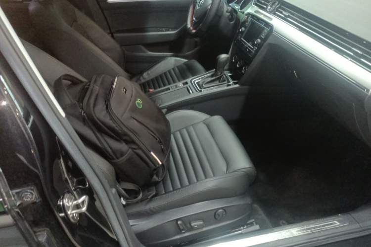 Used Volkswagen Magotan 2019 330TSI DSG Leading Model China VI Standard