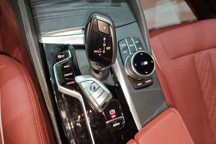 Used BMW 5 Series 2023 530Li Leading Model M Sport Package
