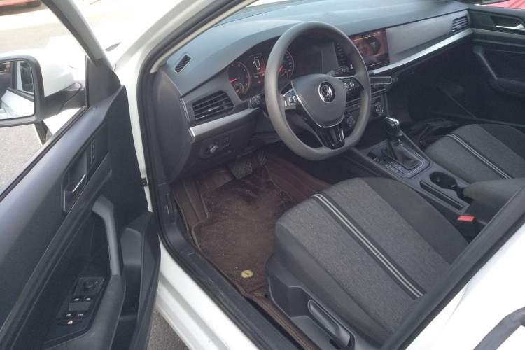 Used Volkswagen Lavida 2021 1.5L Automatic Fashion Edition
