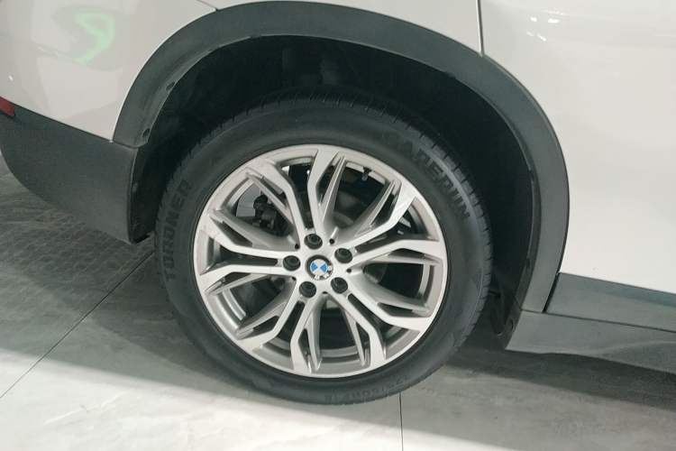 Used BMW X1 2019 sDrive20Li Leading Model