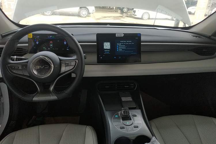 Used BYD Seal 05 DM-i 2025 DM-i Smart Drive 55KM Luxury Model
