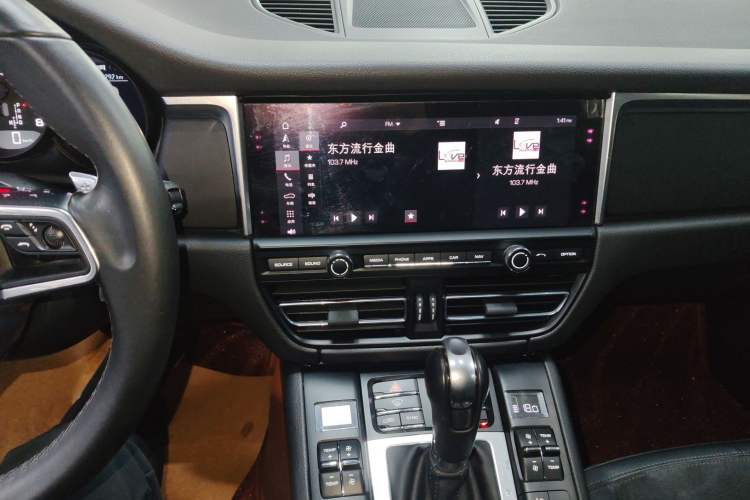 Used Porsche Macan 2018 Macan 2.0T