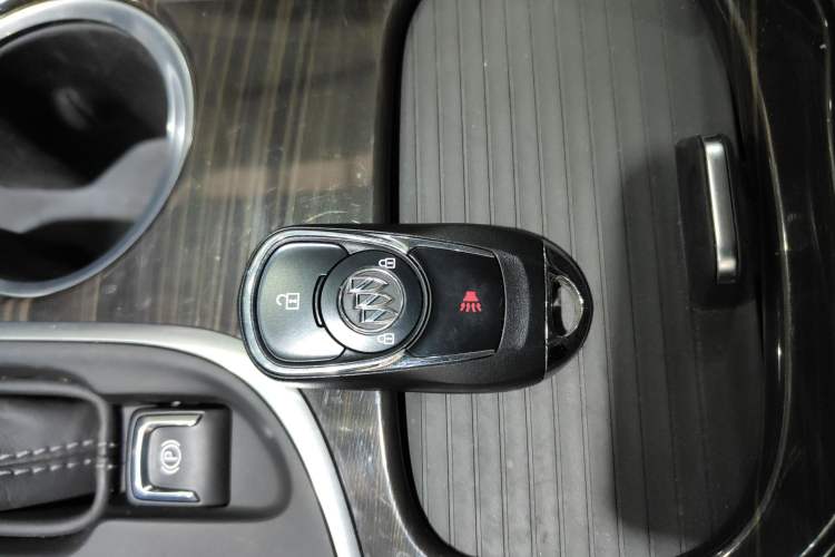 Used Buick Envision 2019 20T Two-Wheel Drive Elite Version China VI Standard
