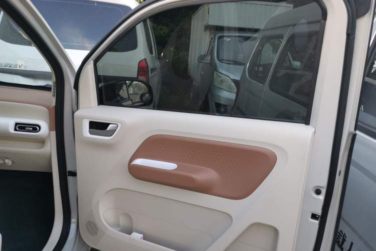 Used Wuling Hongguang MINIEV 2024 3rd Generation 215km Youth Edition