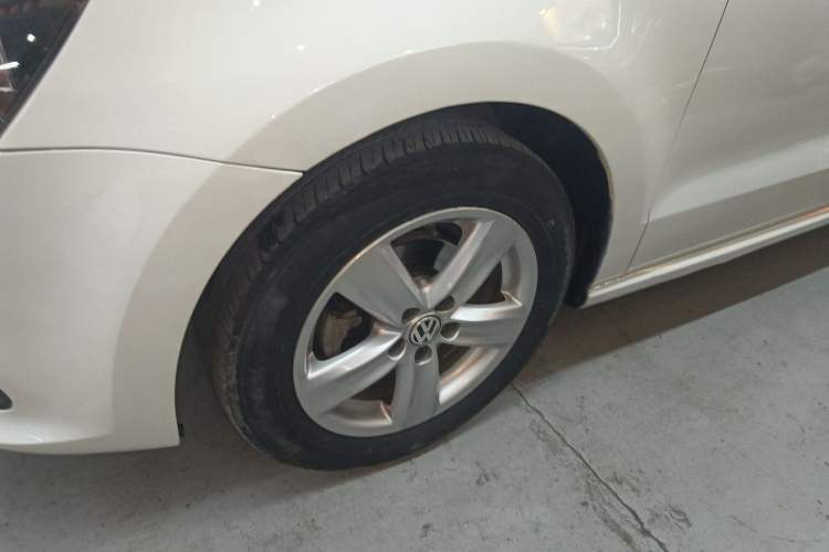 Used Volkswagen Polo 2016 1.4L Manual Fashion Model
