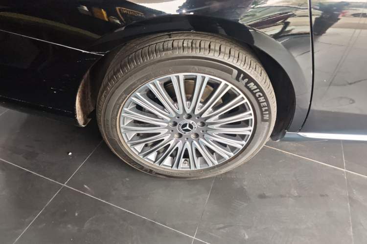 Used Mercedes-Benz E-Class 2022 Revised Version E 300 L Luxury Edition
